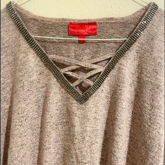 Sweater - Picture 5 of 5